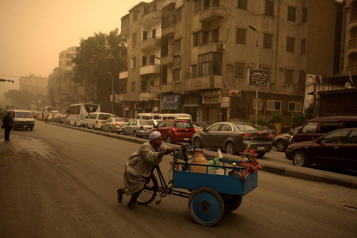 Песчаная буря в Каире