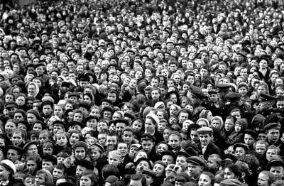 Как проходил исторический парад Победы 9 мая 1945 года. Фото