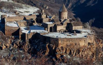 Красивые старинные церкви Армении. Фото