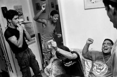 Как в 70-е жилось подросткам в бедных районах Нью-Йорка. Фото