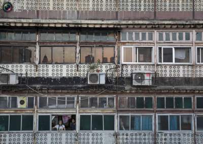 Как живется людям в трущобах Мумбаи. Фото