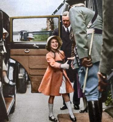 Молодая Елизавета II в редких снимках. Фото