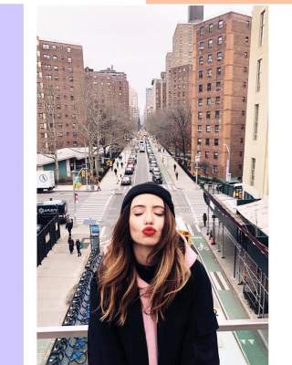 Надя Дорофеева прогулялась по Нью-Йорку в эпатажном наряде