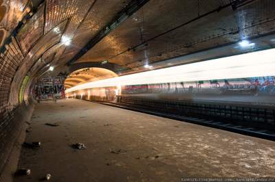 Скрытые виды парижского метрополитена. Фото
