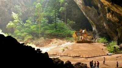 Любимая пещера короля Таиланда. Фото