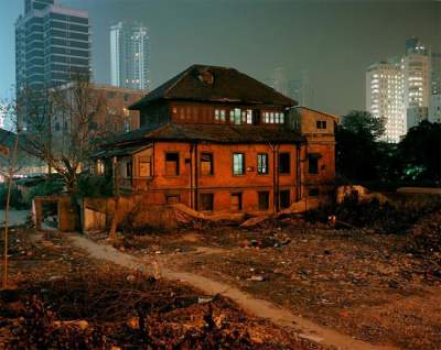 Фотограф показал, что осталось от старого Шанхая. Фото