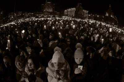 Три месяца Евромайдана в знаковых снимках. Фото