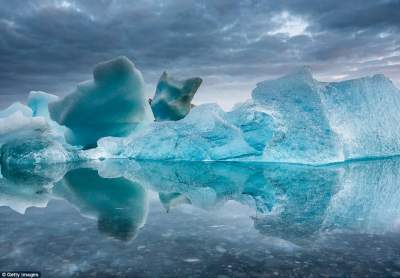 Так выглядят самые древние айсберги планеты. Фото