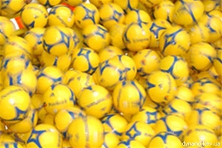 В Бразилии собираются уничтожить 200 000 мячей