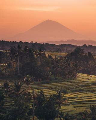 Райские пейзажи Индонезии, снятые с высоты птичьего полета. Фото