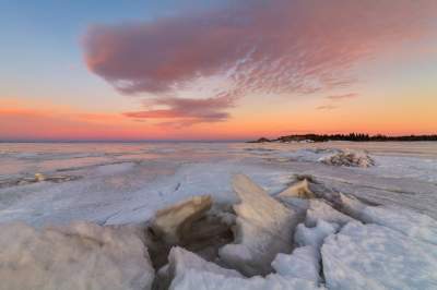 Так выглядит замерзшее Белое море. Фото