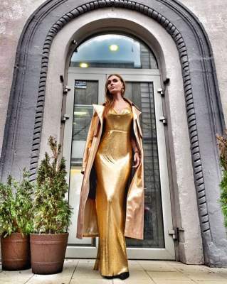 Слава из НеАнгелов в золотом платье поразила модельной внешностью
