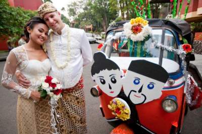 Фотографы показали, как проходят свадьбы в разных странах. Фото