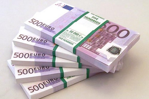В Украине предел расчета наличными могут снизить до 1,5 тыс. евро