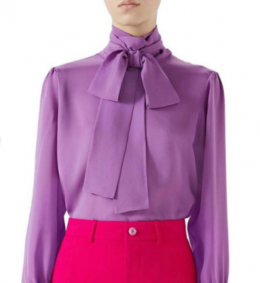 Модный конфуз: Кейт Миддлтон надела блузку задом наперед
