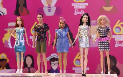 Как выглядели куклы «Барби» в разные годы. Фото