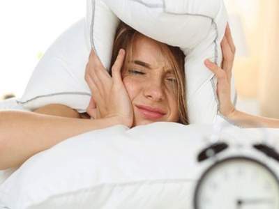 Медики рассказали, чем лишний час сна полезен подросткам