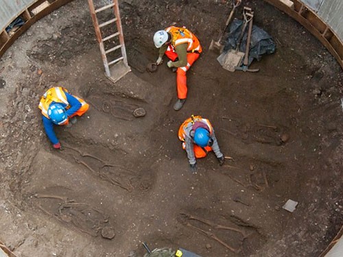 В Лондоне при прокладке тоннеля наткнулись на средневековый чумной могильник