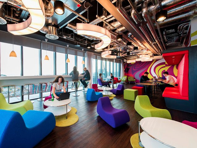 Невероятный дизайн офисов Гугл по всему миру