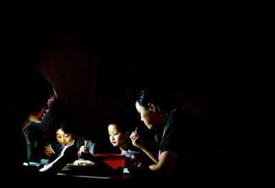 Будни китайцев в объективе талантливого фотографа. Фото