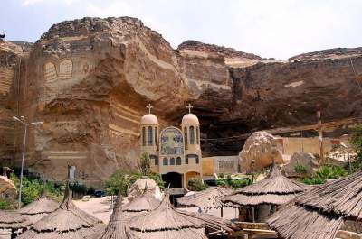 Так выглядит необычный христианский храм в Египте. Фото