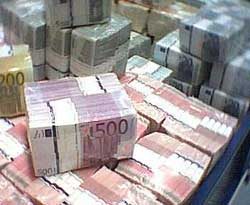 В кипрские банки доставили 5 млрд евро наличных