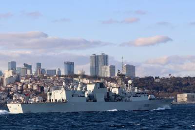 Кадры прохода военных кораблей НАТО в Черное море. Видео