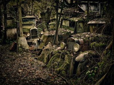 Так выглядят кладбища старых автомобилей. Фото
