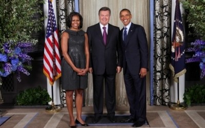 Обама за прошлый год заработал в четыре раза меньше Януковича