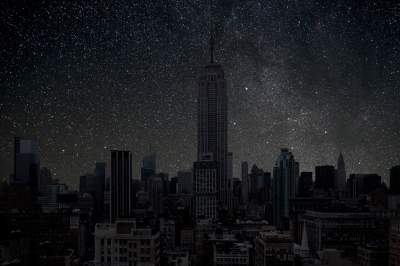 Как выглядели бы мегаполисы без электричества ночью. Фото
