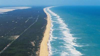 Так выглядит самый длинный пляж Австралии. Фото
