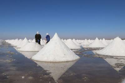 Необычная красота соляных шахт в разных уголках мира. Фото