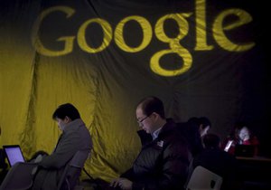 Google заплатит японцу почти треть миллиона йен за оскорбительное автозаполнение