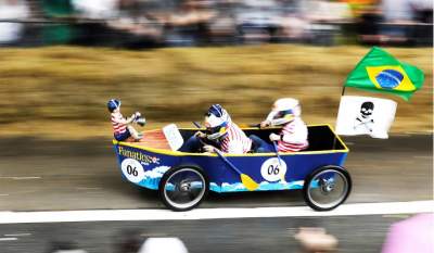 В Бразилии прошли гонки на тарантасах «Red Bull Soapbox». Фото