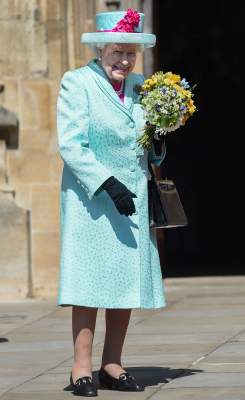Елизавета II отметила день рождения в эффектном наряде. Фото