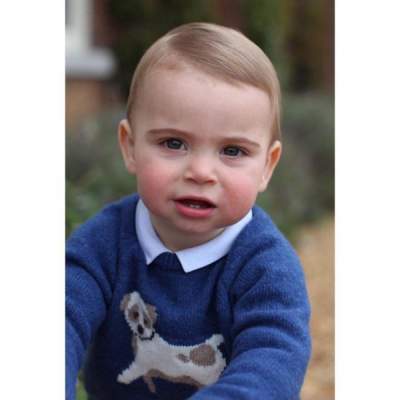 Принц Луи празднует день рождения: новые снимки малыша. Фото