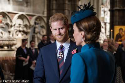 Неожиданно: Кейт Миддлтон вышла на публику с принцем Гарри
