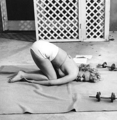 Как тренировалась Мэрилин Монро: редкие снимки. Фото