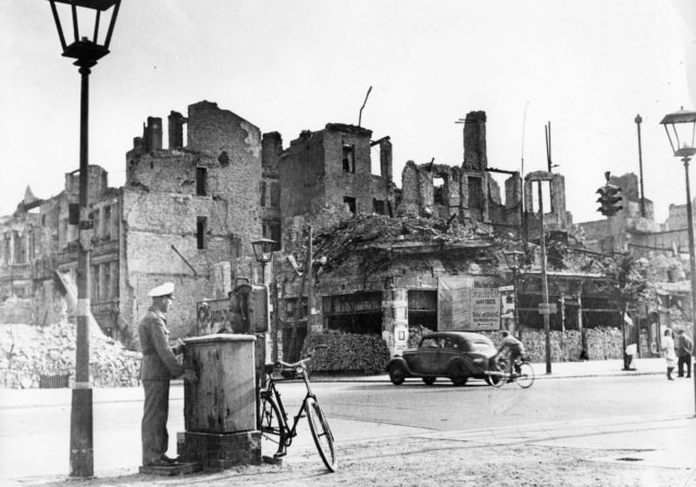 Разрушенный Берлин на фотографиях 1945 года