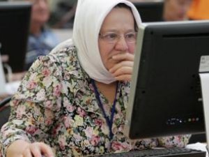 Украинцам могут снова повысить пенсионный возраст
