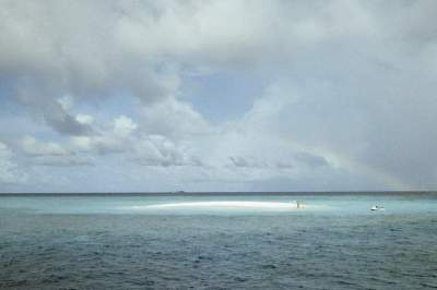 Как выглядят Мальдивы вдали от туристических отелей. Фото
