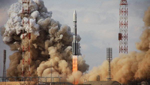 "Протон-М" с европейским спутником связи стартовал с Байконура