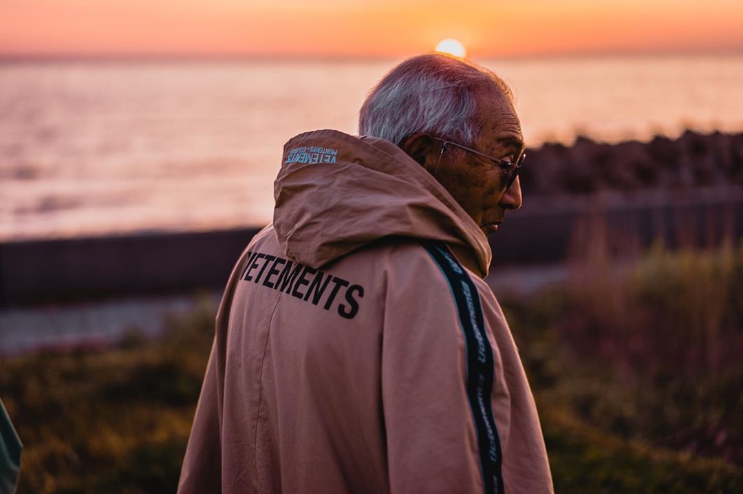 84-летний дедушка из Японии за неделю стал популярен в Instagram