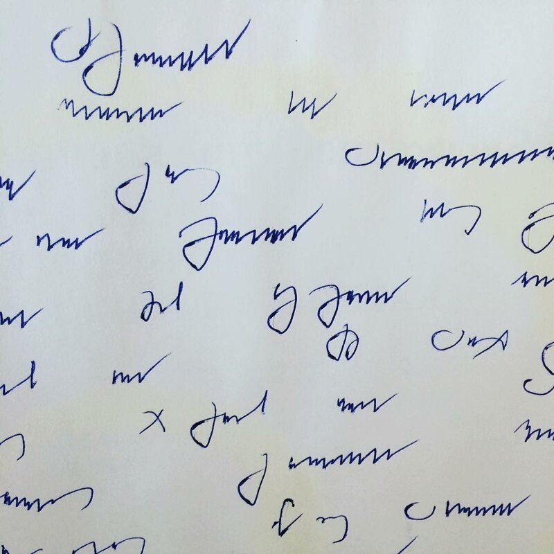 Убойный почерк врачей, который невозможно расшифровать. ФОТО