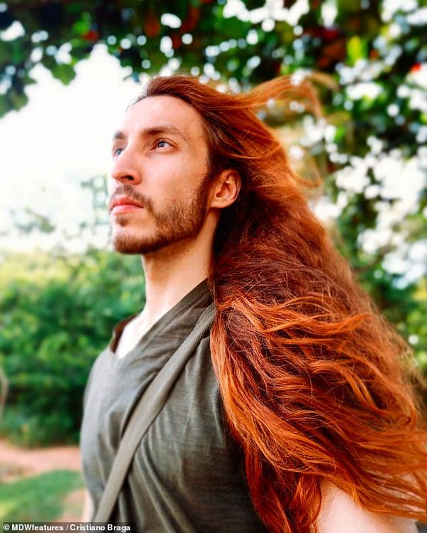 Мужчина-Рапунцель: бразилец удивляет своими роскошными волосами. ФОТО