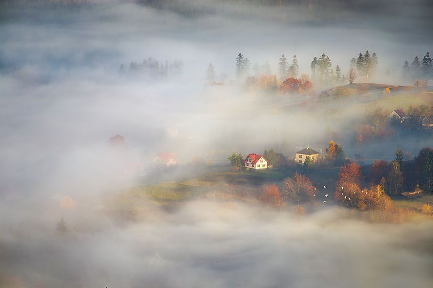 Загадочные туманные пейзажи в объективах фотографа. Фото