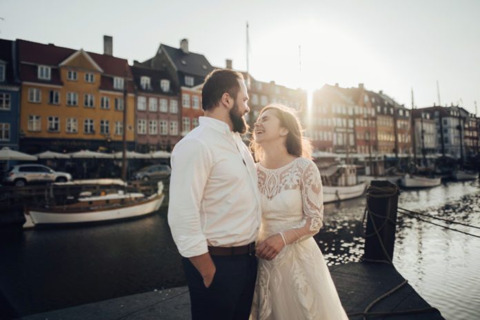 В Амстердаме туристы смогут на день «пожениться» с местными жителями. ФОТО