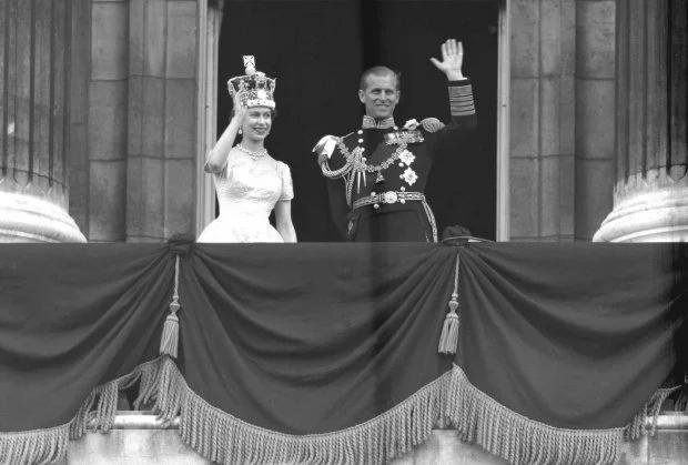 Коронация Елизаветы II в уникальных снимках. ФОТО