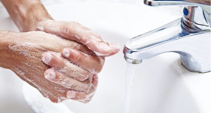 Медики подсказали, как правильно мыть руки