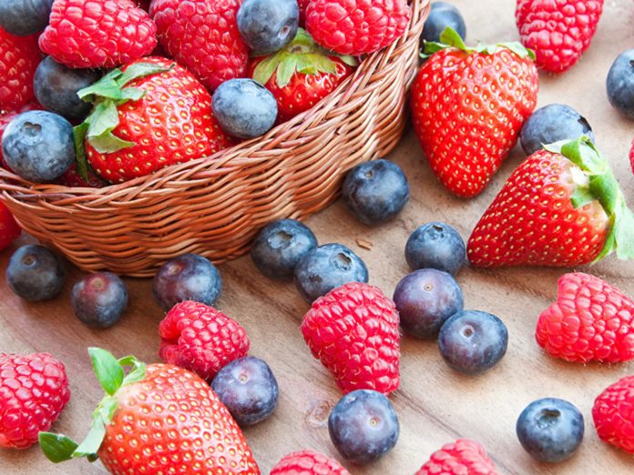 Названа диета на ягодах, помогающая быстро похудеть